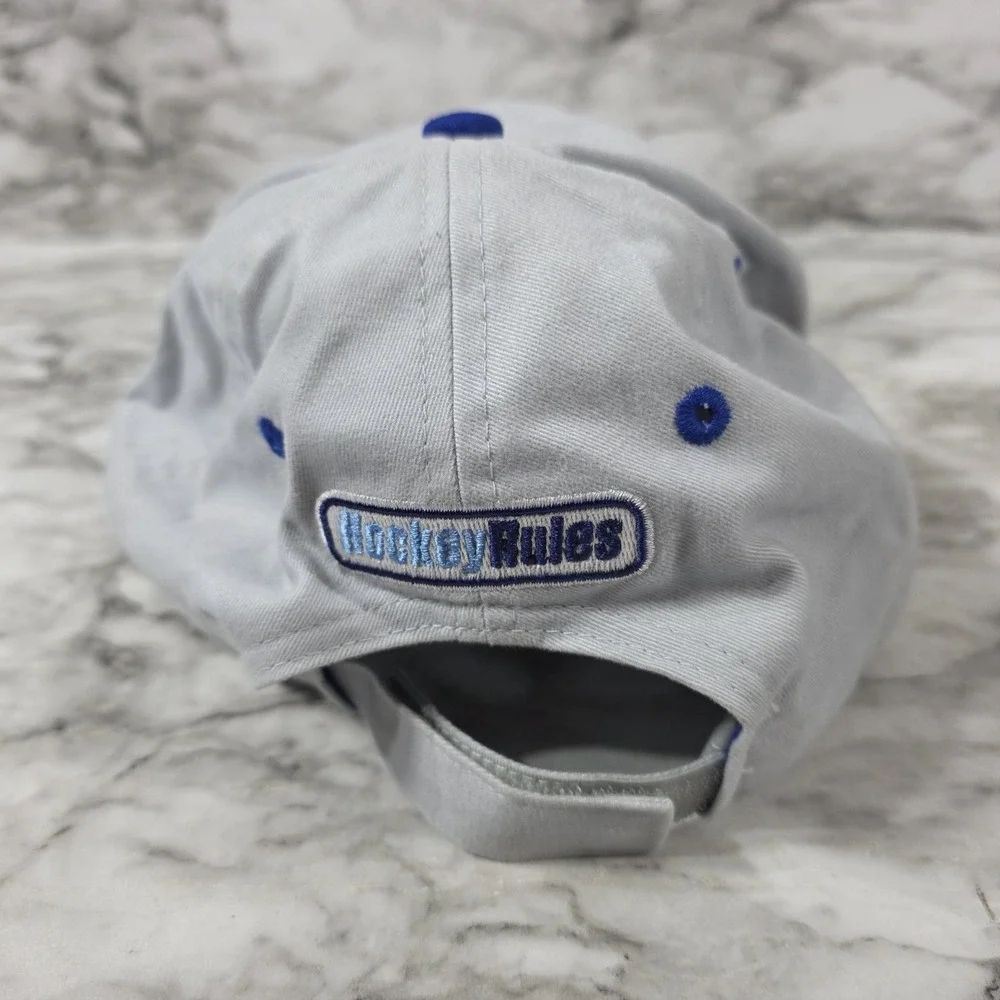 New Era NHL Tampa Bay Lightning Stanley Cup Champion 2004 Vintage Hockey Hat